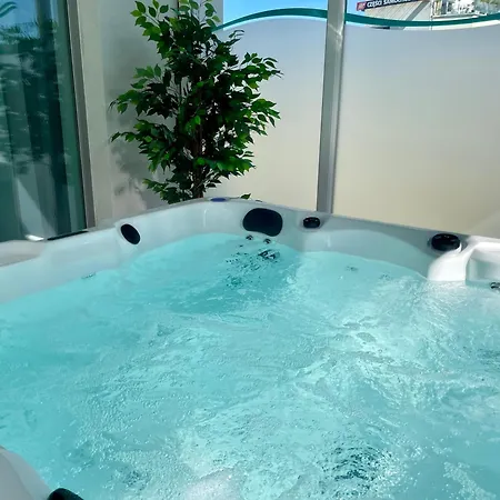Aqua Mazury Z Jacuzzi Apartment Ełk